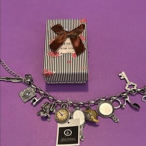 Children’s Silver Plated Charm bracelet Fairytale theme MWT original gift box.
